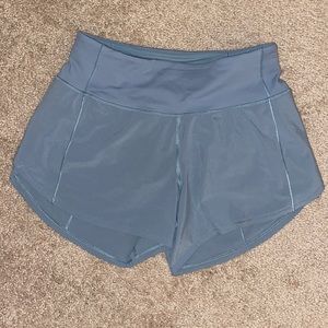 Lulu lemon short size 2